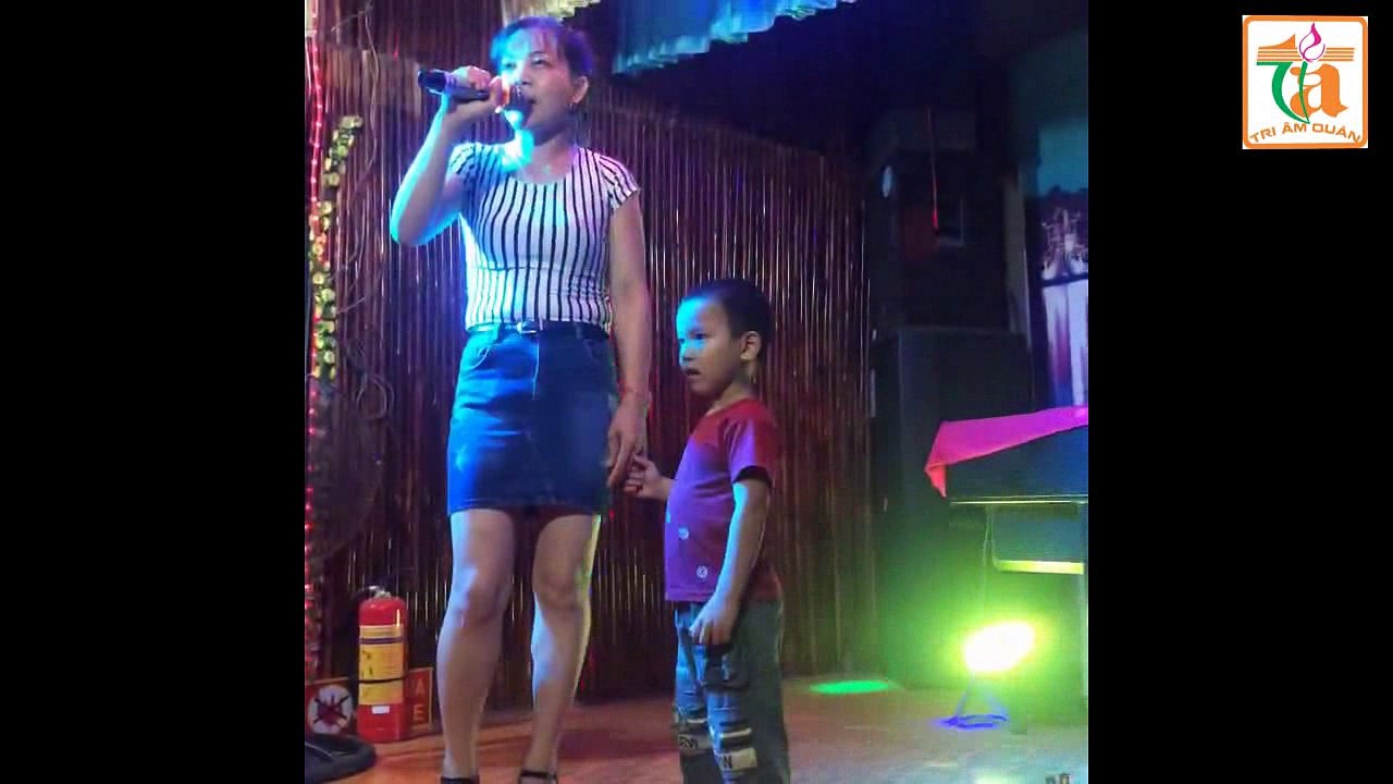 Dong song va tieng hat