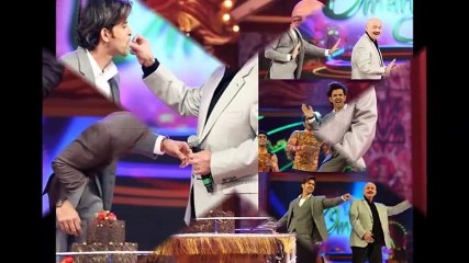 Umang 2015 - Shahrukh Khan   Priyanka Chopra   Katrina Kaif Performance