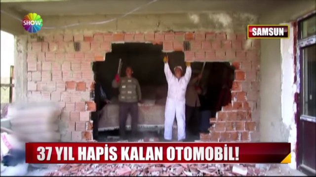 37 yıl hapis kalan otomobil! Amcamız Evindeki Odaya Arabasını Koymuş Duvarla Örmüş
