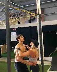 Crazy Couple Pull-Ups