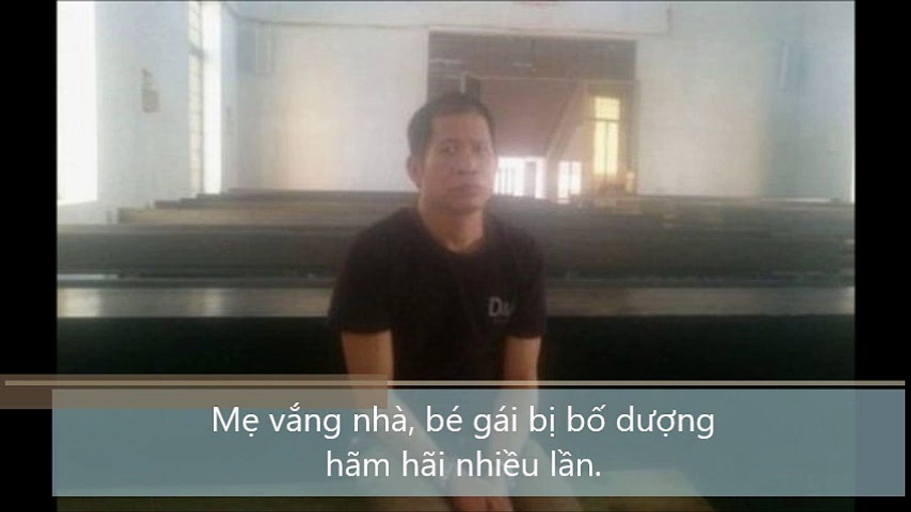 Mẹ vắng nhà, bé gái bị bố dượng hãm hãi