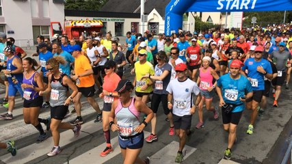 Départ du 42e semi marathon Auray-Vannes Première partie