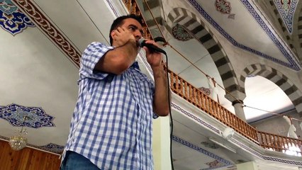 Metin Demirtas, Medine ezan. Kayseri Yesilmahalle Mithatpasa Merkez Camii. 21-7-2016