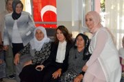 Esra Tüfenkci, Huzurevindeki Yaşlılarla, Yetiştirme Yurdunda Kalan Çocukları Ziyaret Etti