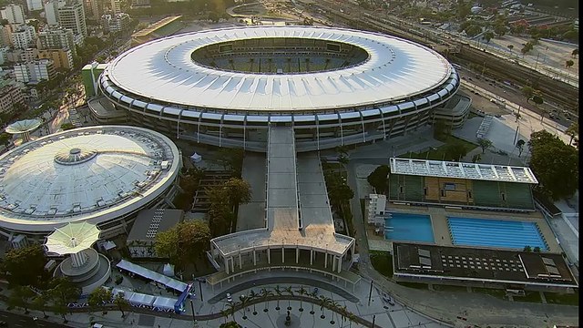 Young Wog Tennis Players