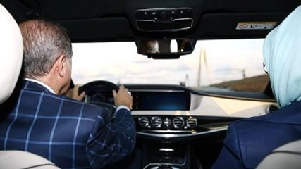 Cumhurbaşkanı Erdoğan Kendi Kullandığı Araçla 3'üncü Köprüden Geçti