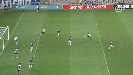 Só vale se for bonito! Camilo faz golaço contra o Cruzeiro