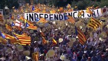 Milhares de separatistas vão às ruas na Catalunha