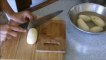 Bí kíp cắt khoai tây lốc xoáy siêu nhanh bằng tay