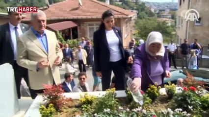 Başbakan Yıldırım'ın kabristan ziyareti