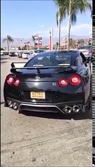 2 heures apres avoir acheté sa GTR il se la fait voler et casser