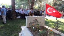 Burdur'da Şehitlik ve Huzurevi Ziyareti