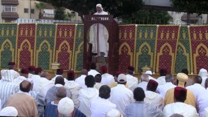 Fas'ta Bayram Namazı Kılındı