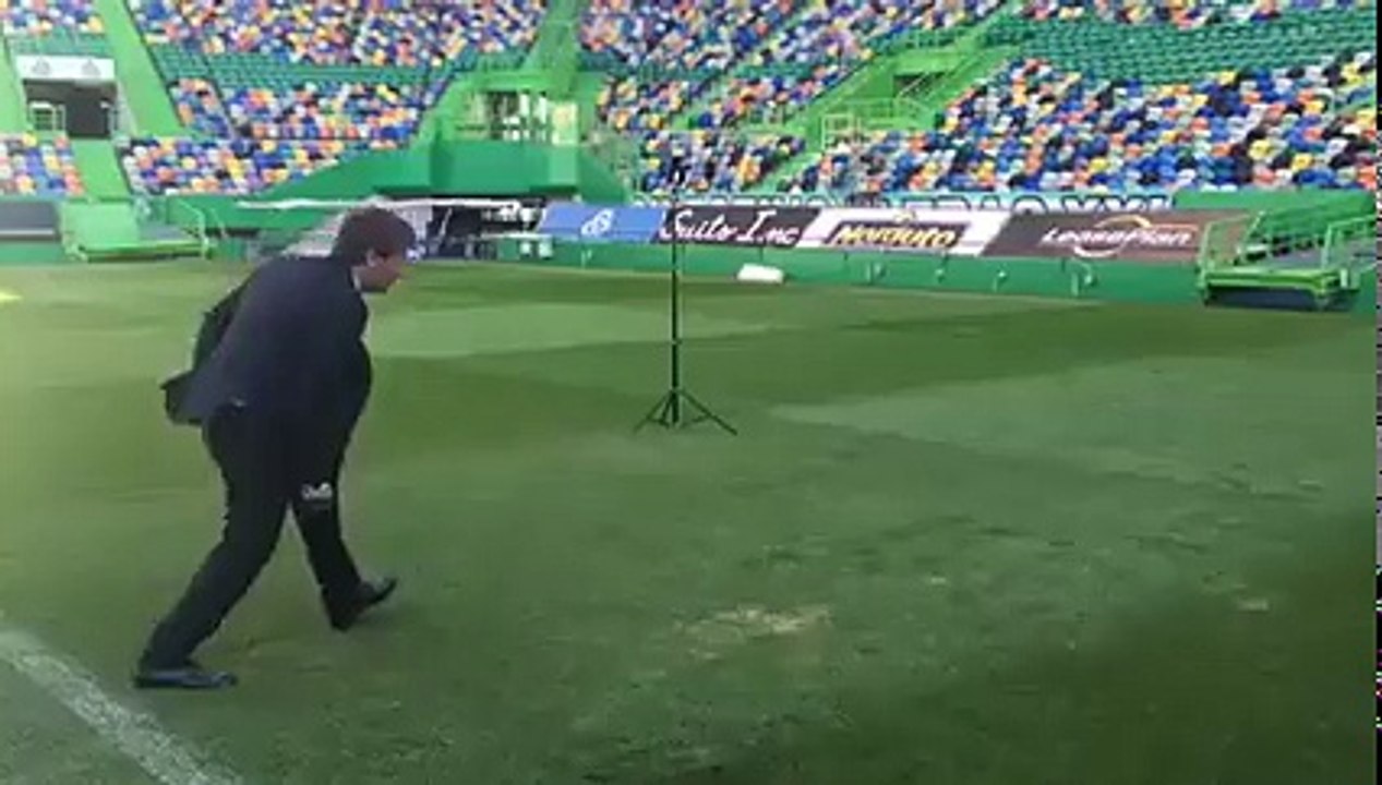 JÁ VIU BRUNO DE CARVALHO A MARCAR UM PENÁLTI AO ÂNGULO?