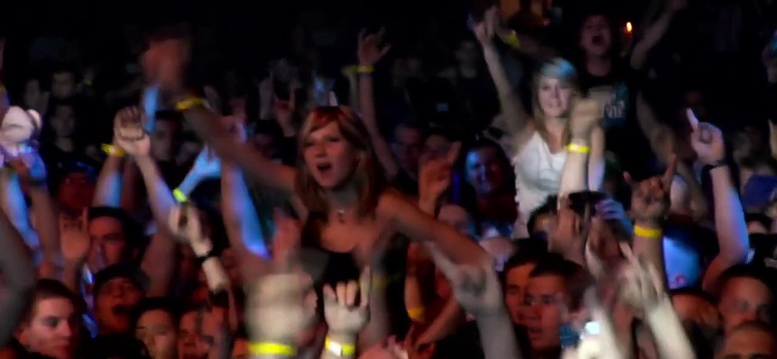 Avenged Sevenfold- Dear God