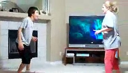 Funny WWE - Girl VS Boy