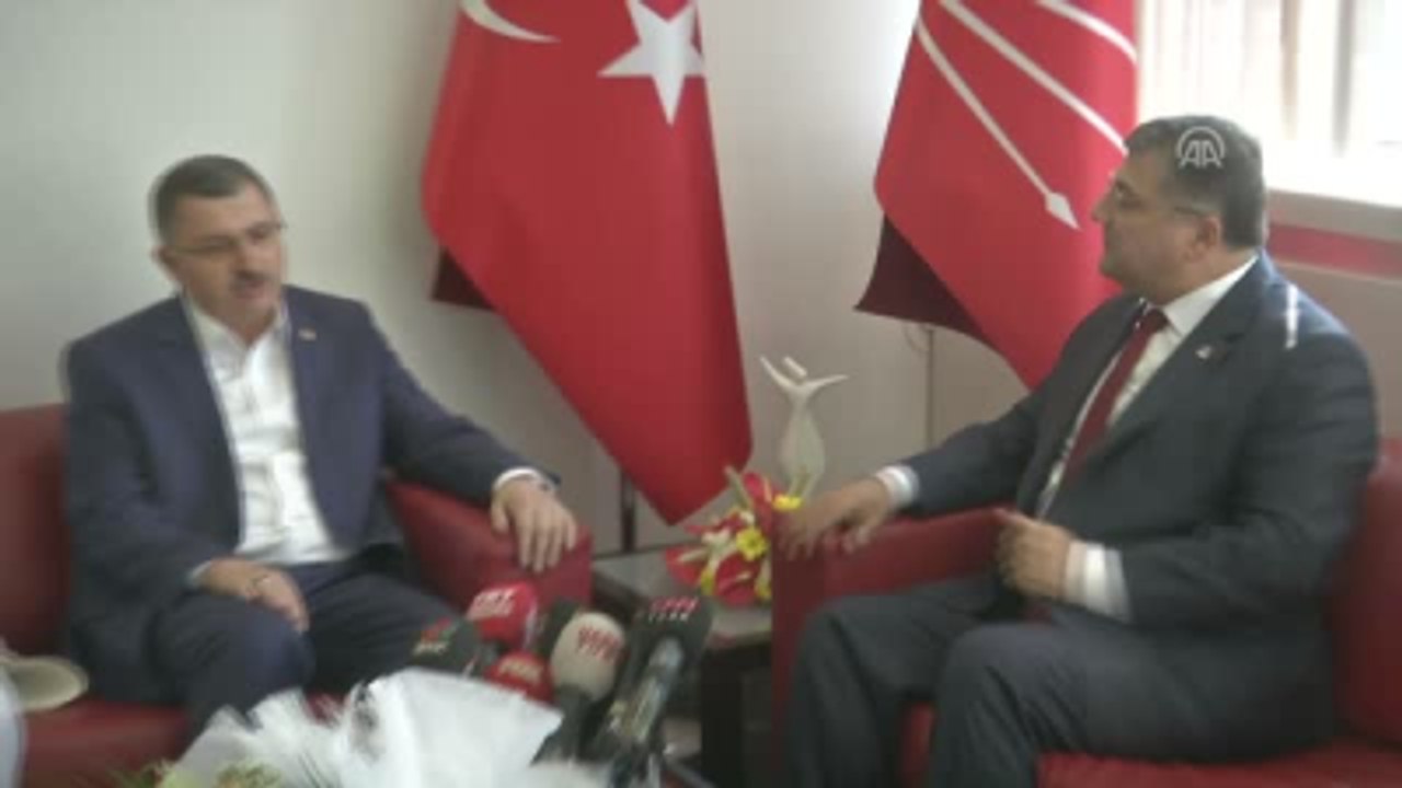 Siyasi Partilerin Bayramlaşması / Chp-Ak Parti (2) –