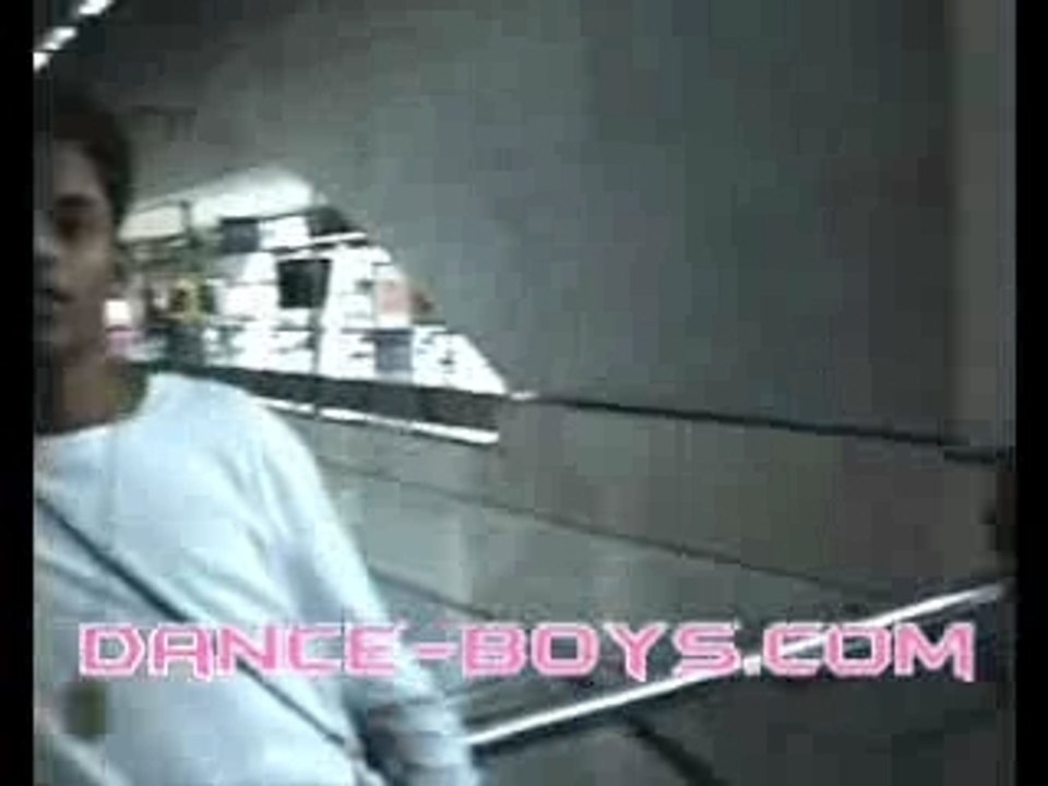 Disney 2007 _ Dance-Boys.Com _ Out