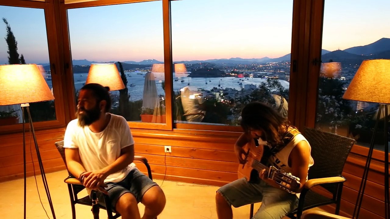 Koray AVCI - Seni Kimler Aldı