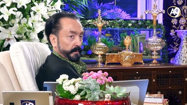 Von nun an muss das traditionelle Aussehen bei Seite gelegt werden und eine moderne, qualitative und intellektuelle Türkei muss angestrebt werden.