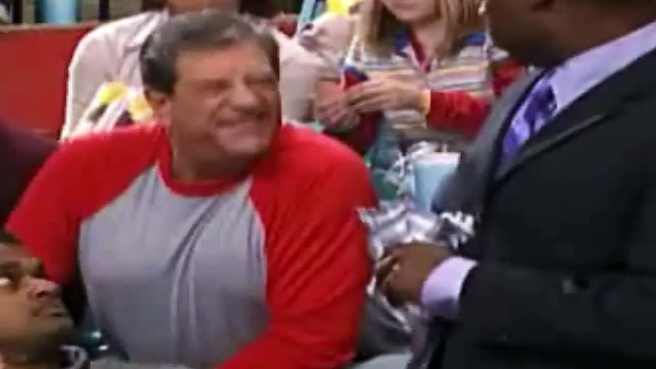 Hotel Zack und Cody - Staffel 1 Folge 17 | Der Rockstar im Tipton