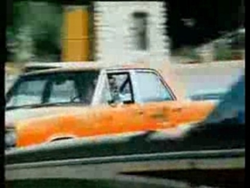 "Duel" - Trailer (Steven Spielberg)