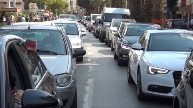 Çanakkale Feribot İskelesinde Dönüş Yoğunluğu