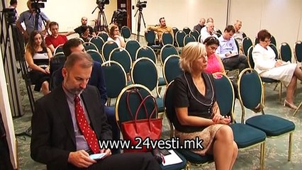 PESHEV KONFERENCIJA 25 GODINI MAKEDONIJA 13 9