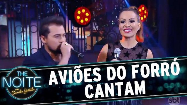 Aviões do Forró cantam `Banca de Flores`