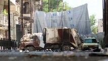 المدنيون السوريون في حلب ينتظرون المساعدات تنفيذا لاتفاق الهدنة