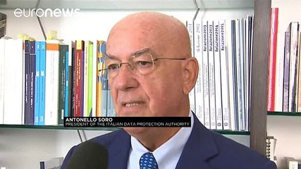 Jovem italiana suicida-se, família acredita que a internet a matou