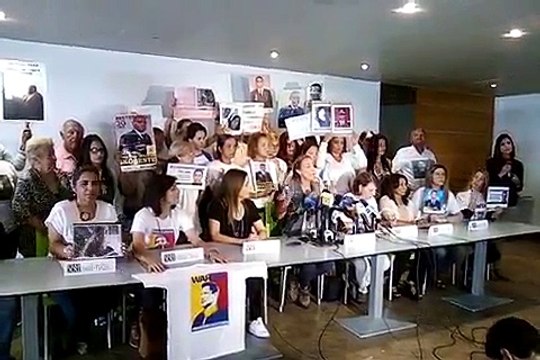 La creación del Comité de Familiares de Presos Políticos fue anunciado por Lilian Tintori