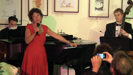 When In Rome montage starring Lua Hadar with Twist