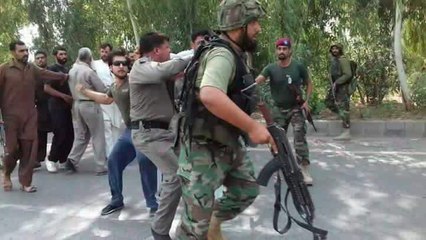 Video of Army Officer beating Highway Police Officer