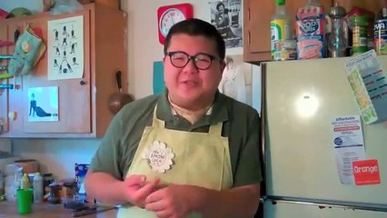 The Baking Chin Ep. 25: "Cheesecake in the Microwave! How Modern!"