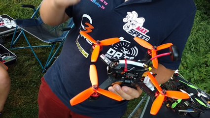 Maximilien, Louviérois de 13 ans, roi du drone