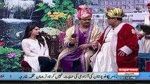 How Comedians In Aftab Iqbal Show Flirting With Neelum Munir