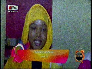 Un restaurant dont les serveuses doivent être voilées...Regardez!!