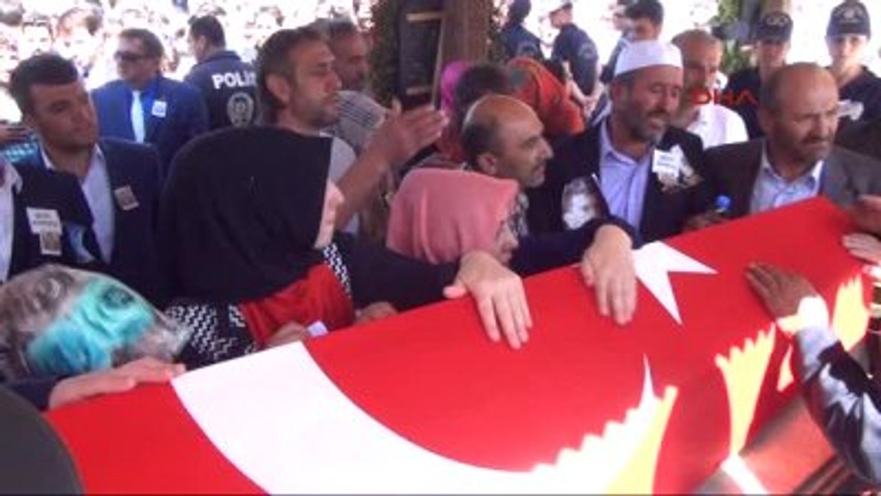 Erzurumlu Şehide Veda