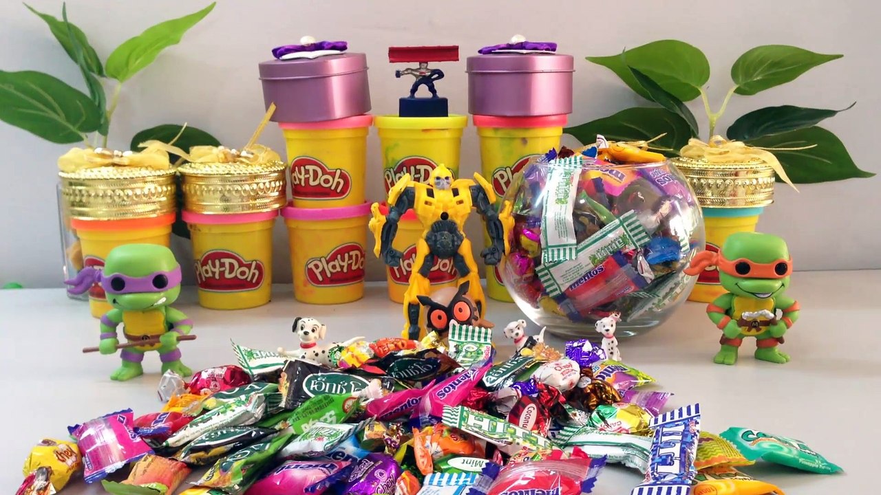 candy surprise toys for children,Dalmatians,Angry Birds,Teenage Mutant Ninja Turtles,Surprise Toys for Kids watch