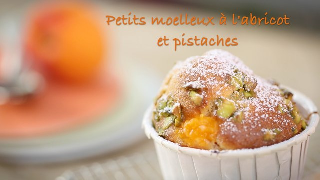 Recette des petits gâteaux moelleux abricots, huile d'olive et pistaches