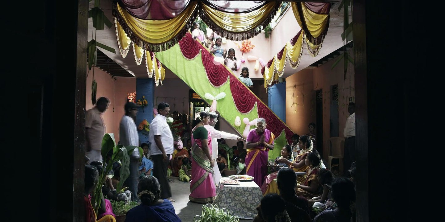 Ennamo ennamo pannuthu ulla