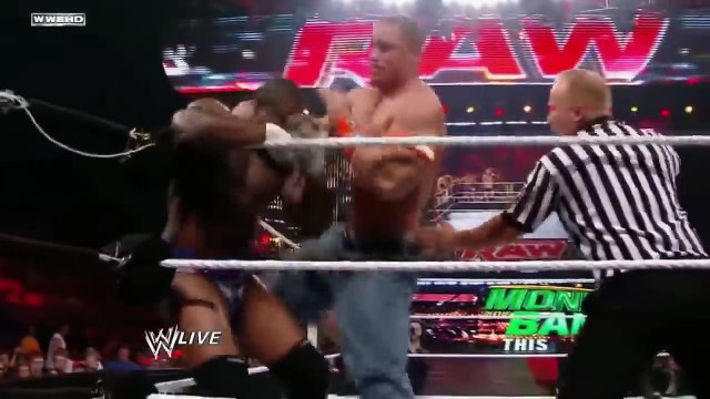 john cena girlfrind nikki bella kiss scene wwe latest 2016