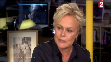 UN JOUR, UN DESTIN : Muriel Robin, en quête de sens extrait interview