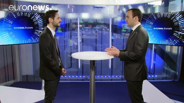 مقابلة مع مع المحلل السياسي فيفيان برتوزو للتكلم عن خطاب رئيس المفوضية الأوروبية جان كلود يونكر