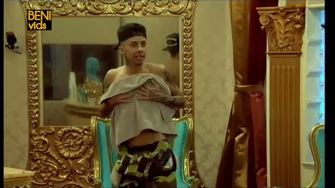 GUY ENTERS THE GIRL SHOWER AND SEES THEM NAKED , GIRLS SCREAM AND FREAK OUT, PRANK 2014