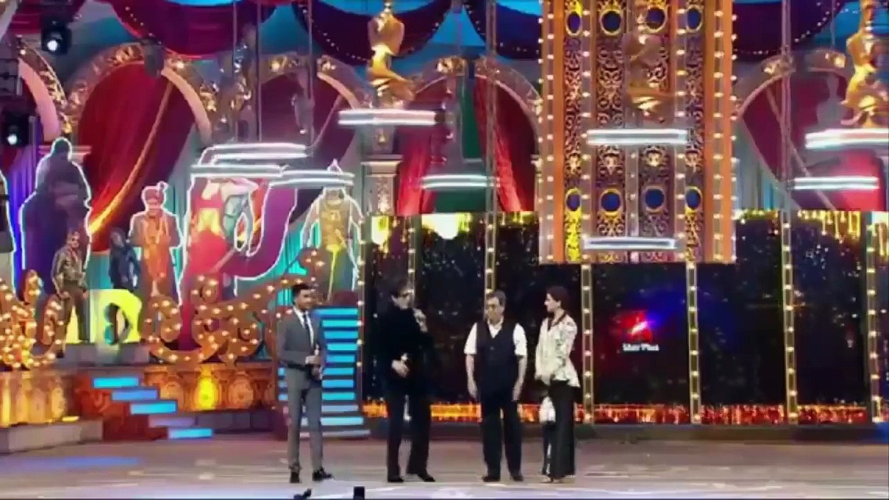 Kajol and Shahrukh Khan In Dus Ka Dum Playing a Funny Game With Salman Khan Comedy Nights with kapil