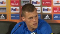 Fenerbahçe Teknik Direktörü Advocaat ve Martin Skrtel Basın Toplantısında Konuştu