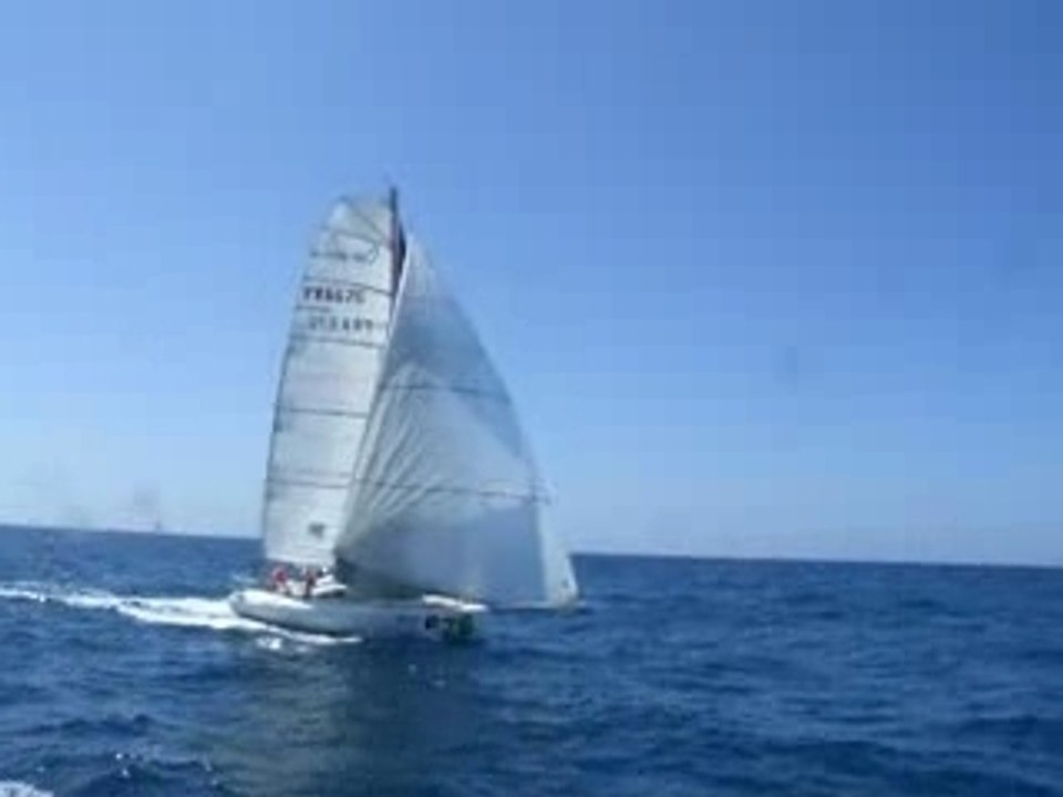 genaker en crete pendant les 3 continents