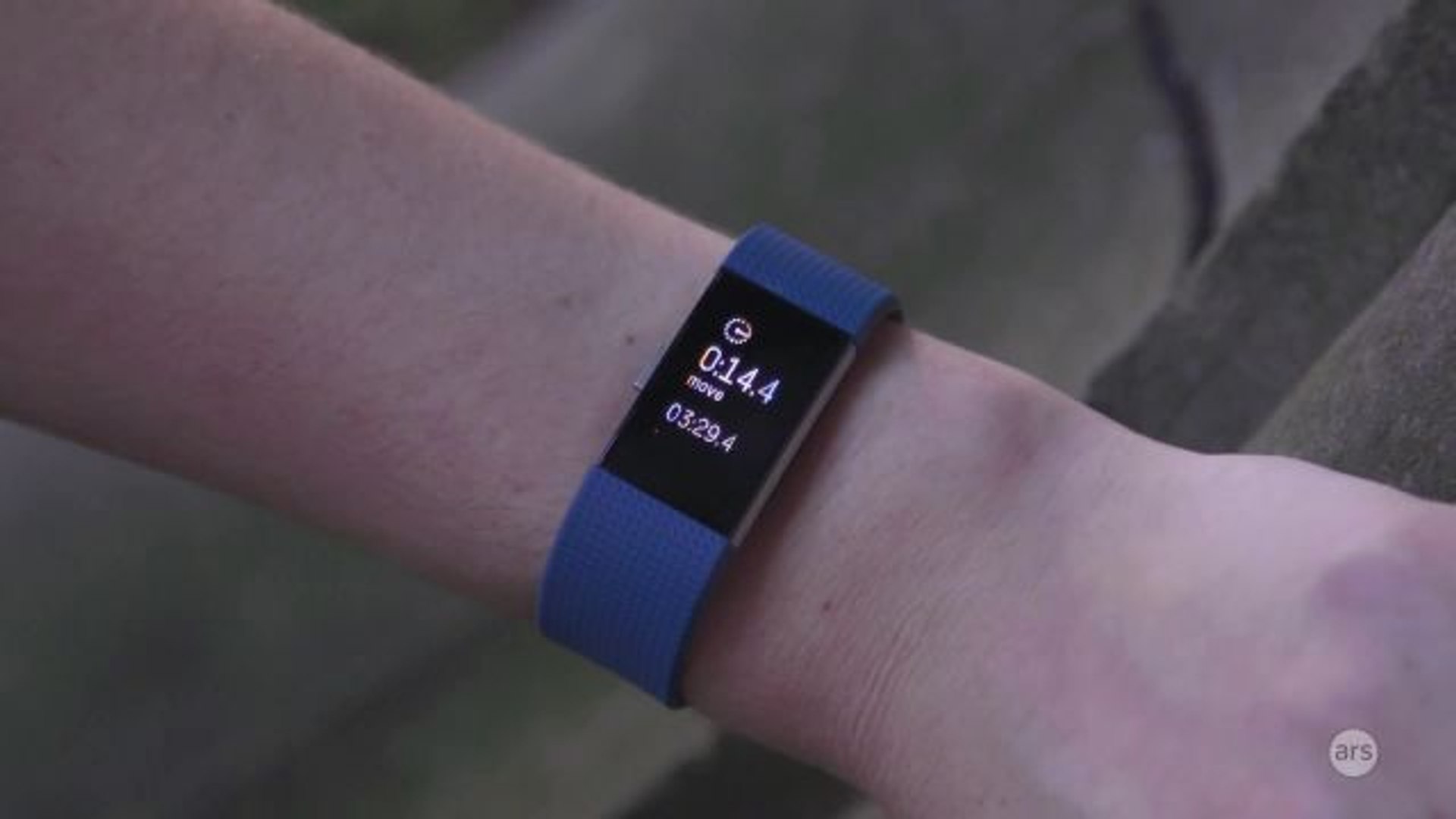 ⁣Fitbit Charge 2 review | Ars Technica